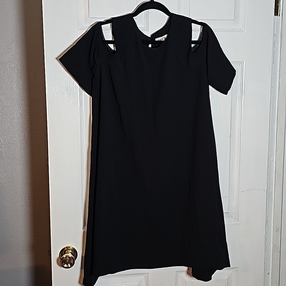 SHE'S WOMENS SIZE 14 PLUS SIZE BLACK MIDI DRESS